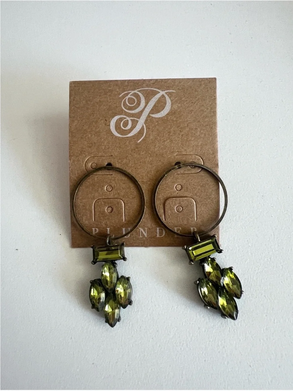 Plunder Vintage-Inspired Green Crystal Round Bracelet and Earrings Set